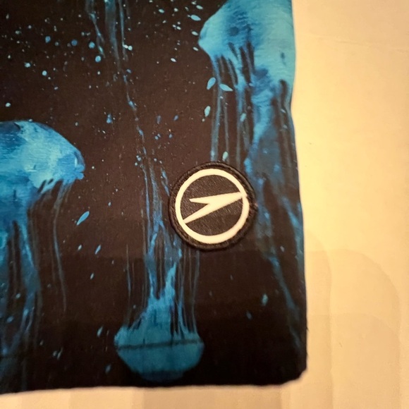 SPEEDO BOYS BLUE JELLYFISH PRINT SWIM TRUNKS/SHORTS. SIZE MEDIUM (10-12) - Picture 9 of 10